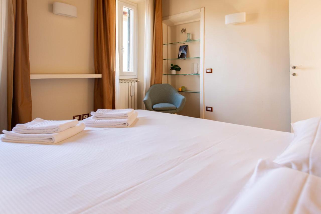 Modern, Bright Near Boboli Gardens & Santo Spirito - Homeunity Florence Exterior photo